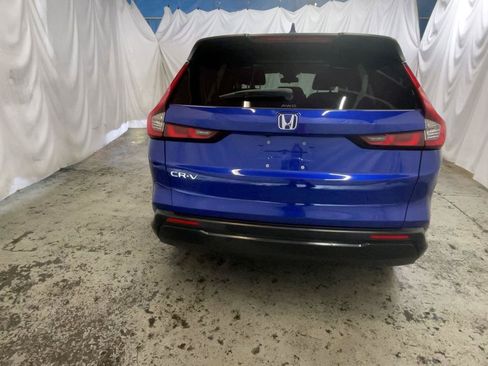 Certified 2024 Honda CR-V EX image 8