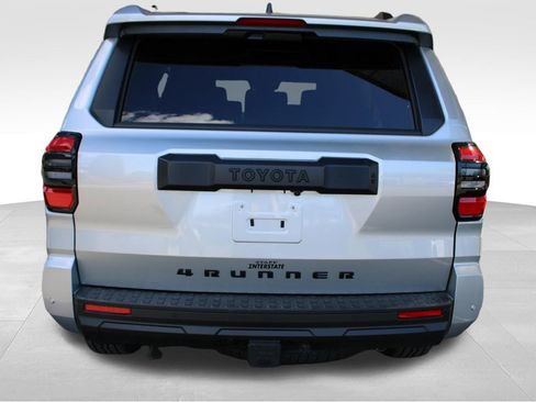 New 2026 Toyota 4Runner 4WD image 13