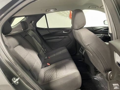 Used 2018 Chevrolet Equinox LT AWD/4WD image 22