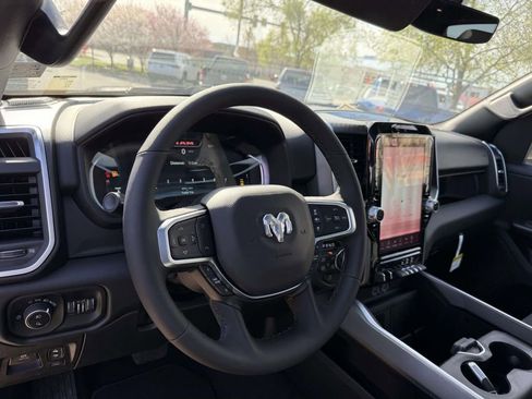 New 2026 RAM 1500 Big Horn AWD/4WD image 2