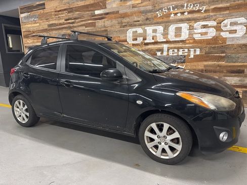Used 2011 MAZDA MAZDA2 Touring image 11