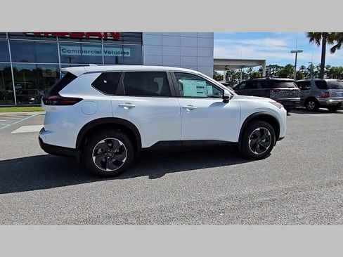 New 2026 Nissan Rogue SV image 33