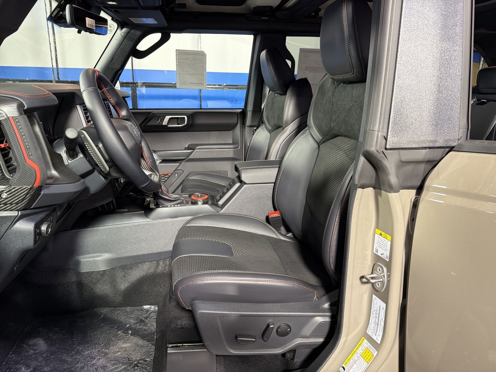 New 2026 Ford Bronco Raptor w/ Interior Carbon Fiber Pack AWD/4WD image 35