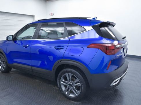 Used 2023 Kia Seltos S image 5