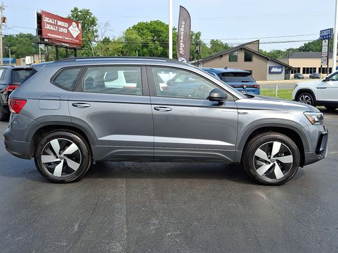 Used 2024 Volkswagen Taos S AWD/4WD image 7
