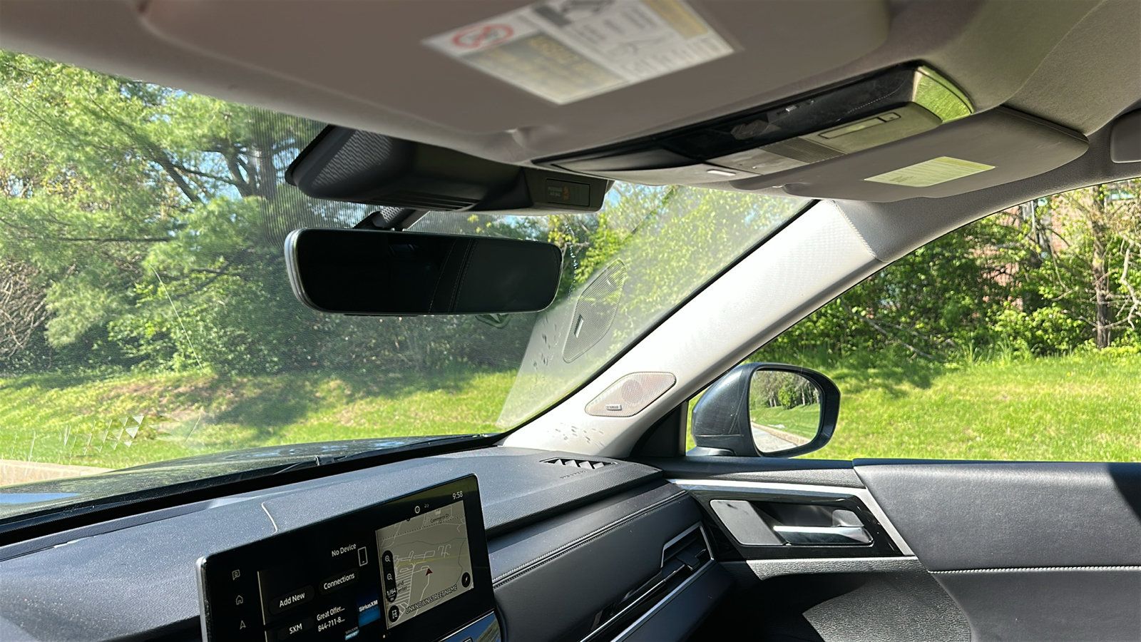 Used 2025 Mitsubishi Outlander AWD image 23