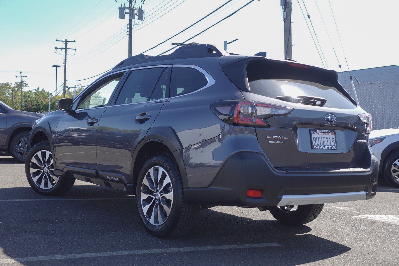 Certified 2025 Subaru Outback Limited AWD/4WD image 7