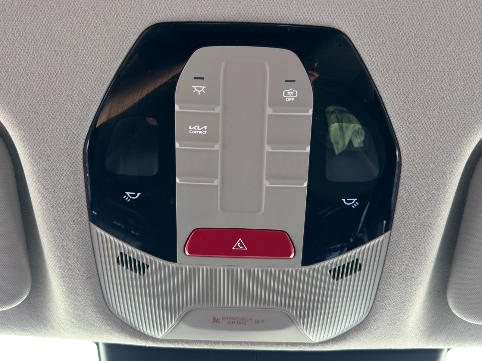 Used 2025 Kia K4 EX FWD image 29