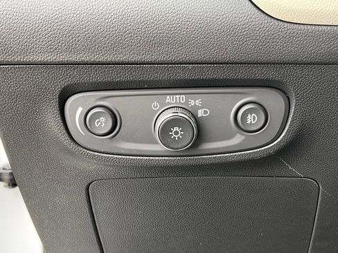 Certified 2023 Buick Encore GX Preferred w/ Cold Weather Comfort Package image 17