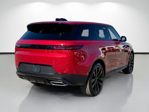 New 2026 Land Rover Range Rover Sport SE image 5