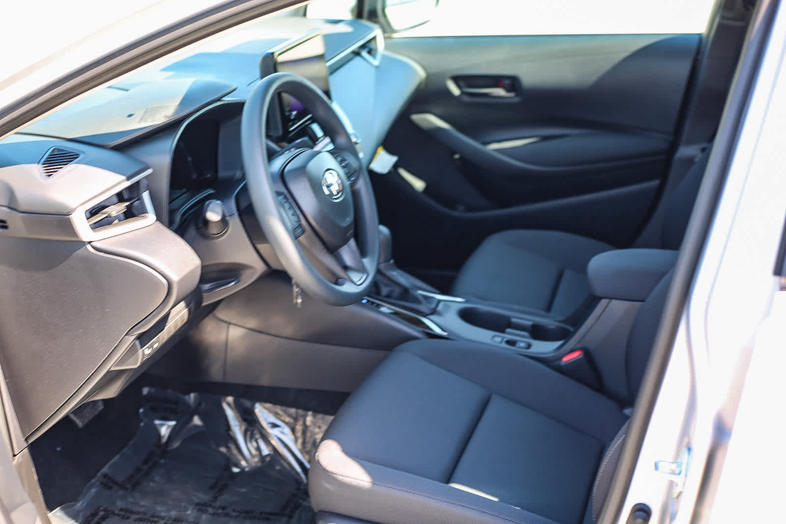 New 2027 Toyota Corolla LE FWD image 19