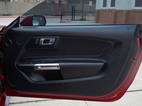 Used 2020 Ford Mustang EcoBoost Coupe 2D w/ Equipment Group 101A image 23