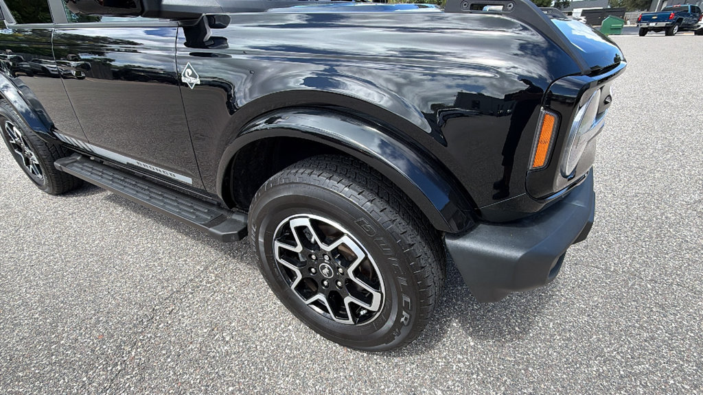 Certified 2023 Ford Bronco Outer Banks AWD/4WD image 10
