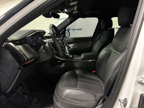 Used 2024 Land Rover Range Rover Sport SE AWD/4WD image 11
