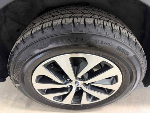 Used 2022 Subaru Outback Premium AWD/4WD image 13