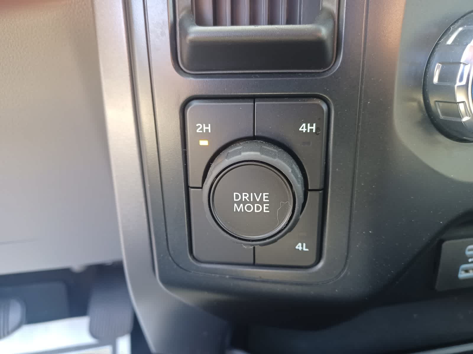 Used 2022 Ford F150 XLT w/ Equipment Group 301A Mid AWD/4WD image 15