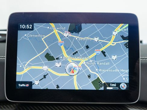 Used 2018 Mercedes-Benz G 550 Squared image 16