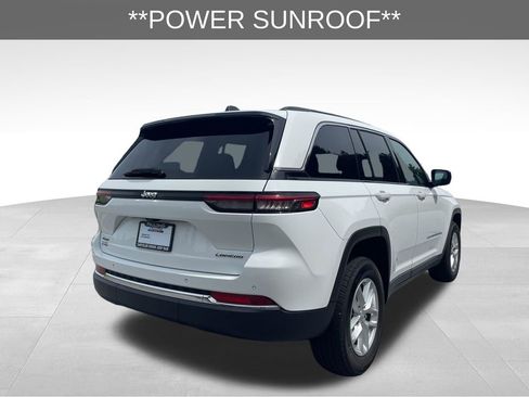 Used 2023 Jeep Grand Cherokee Laredo X AWD/4WD image 6