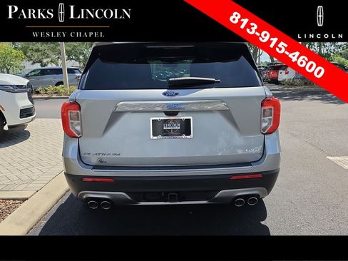 Used 2023 Ford Explorer Platinum w/ Technology Package AWD/4WD image 5