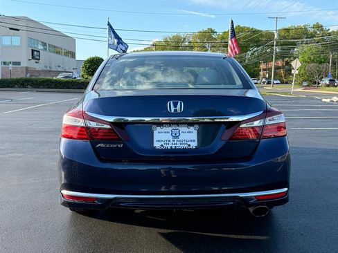Used 2017 Honda Accord LX image 5