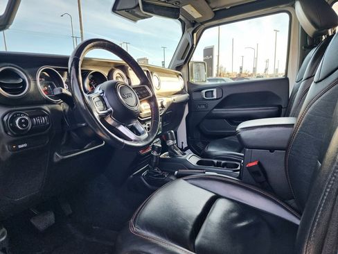 Used 2020 Jeep Gladiator Rubicon image 9