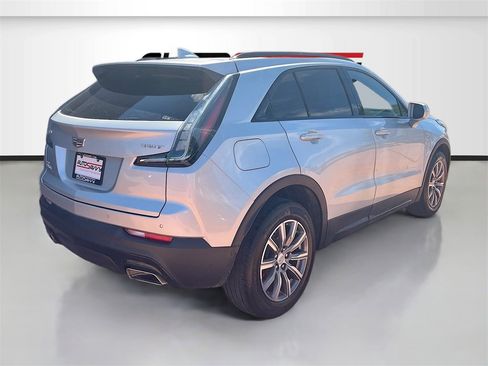 Used 2021 Cadillac XT4 Sport w/ Cold Weather Package image 7