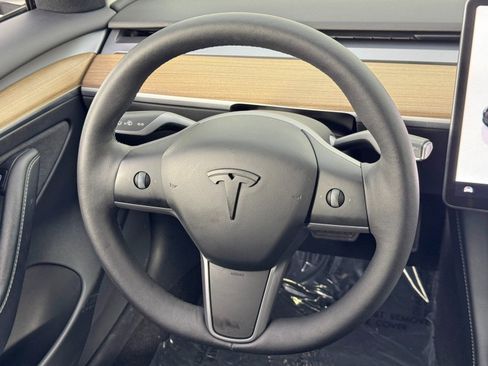 Used 2022 Tesla Model 3 Long Range image 18