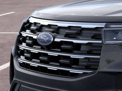 New 2026 Ford Explorer Active w/ Active Comfort Package AWD/4WD image 16