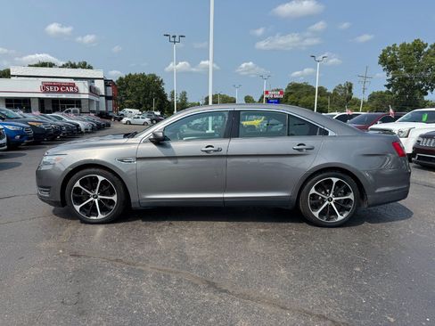 Used 2014 Ford Taurus SEL w/ Equipment Group 201A AWD/4WD image 2