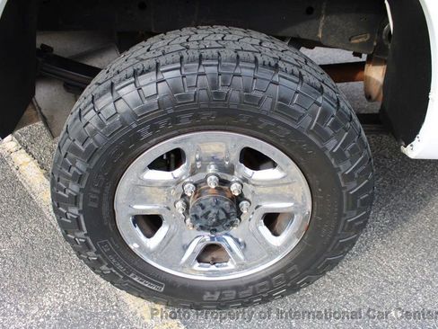 Used 2017 RAM 3500 Tradesman w/ Chrome Appearance Group image 32