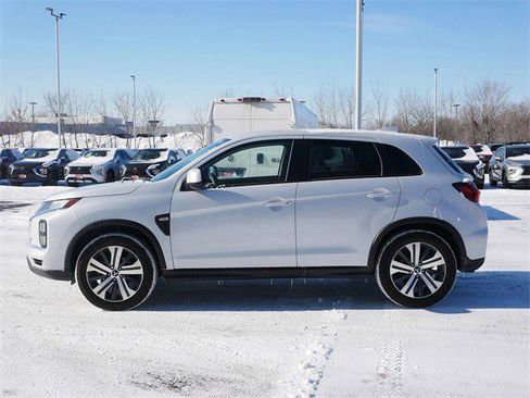 Used 2024 Mitsubishi Outlander Sport ES image 4