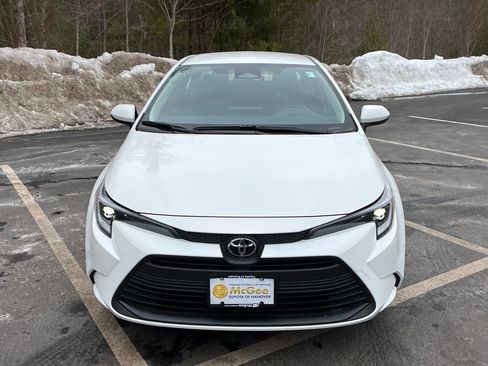 New 2026 Toyota Corolla LE image 8