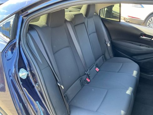 Used 2021 Toyota Corolla LE w/ Carpet Mat Package (TMS) image 18
