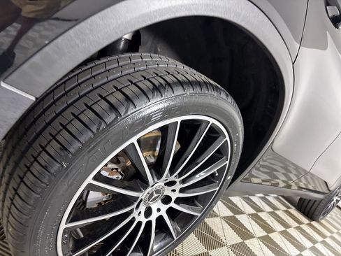 Used 2022 Mercedes-Benz GLC 300 image 30
