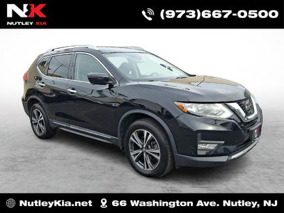 Used 2017 Nissan Rogue SL