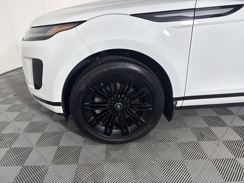 Used 2026 Land Rover Range Rover Evoque S AWD/4WD image 13