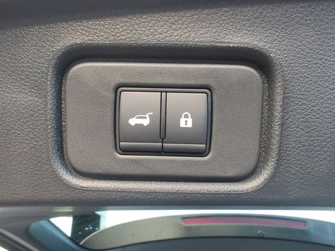 New 2025 Nissan Pathfinder Platinum w/ Cargo Package image 34