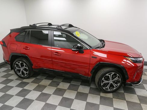 Used 2024 Toyota RAV4 XSE w/ Weather Package AWD/4WD image 5