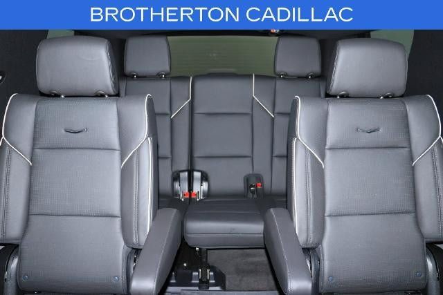 Certified 2025 Cadillac Escalade Premium Luxury w/ LPO, Floor Liner Package AWD/4WD image 32