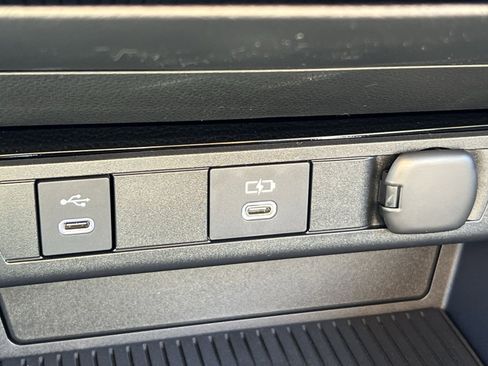 New 2026 Toyota Prius Plug-In Hybrid image 26