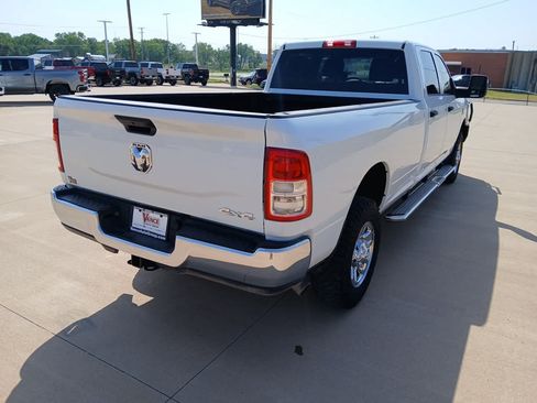 Used 2024 RAM 2500 Tradesman w/ Chrome Appearance Group AWD/4WD image 6