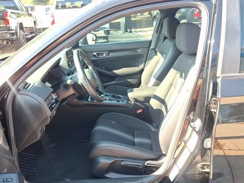 Used 2024 Honda Civic Sport image 9