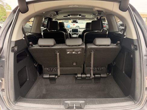 Used 2023 Honda Odyssey Touring image 31