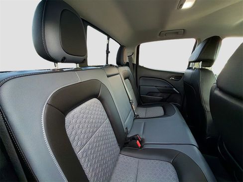 Used 2021 Chevrolet Colorado Z71 image 26