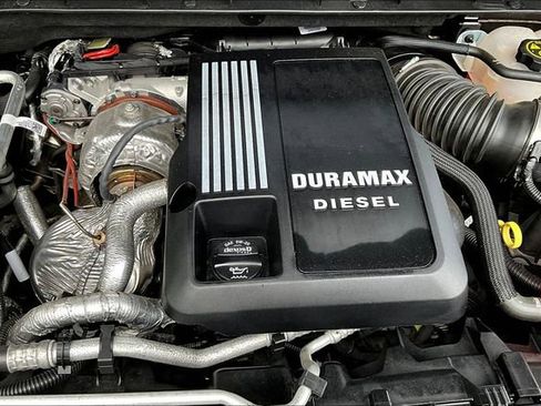 Used 2023 GMC Sierra 1500 SLT w/ SLT Convenience Package image 33