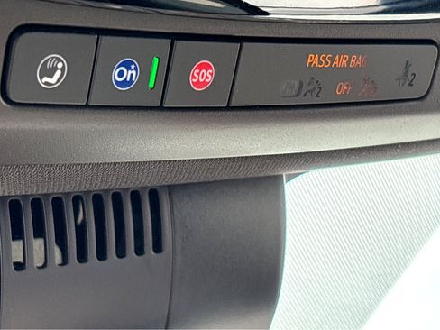 Used 2026 Chevrolet Tahoe LT w/ Comfort Package image 31