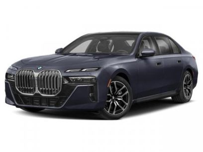 New 2025 BMW 760i xDrive w/ Executive Package