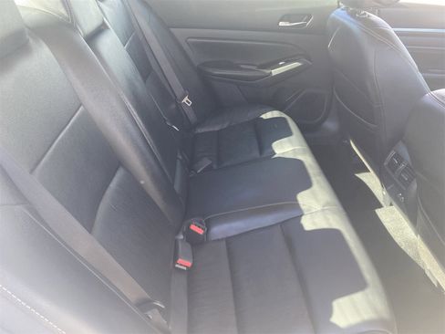 Used 2020 Nissan Altima 2.5 Platinum image 15