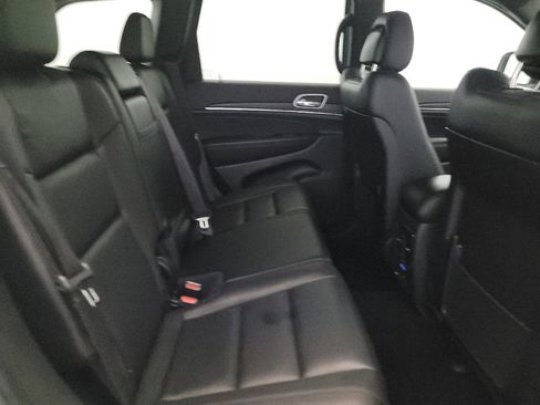Used 2021 Jeep Grand Cherokee Limited AWD/4WD image 19