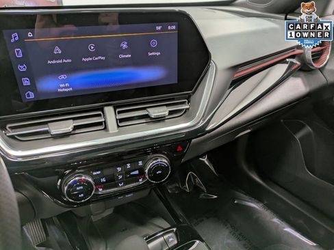 Used 2024 Chevrolet Trax RS FWD image 12